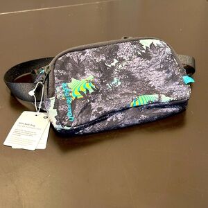 Lululemon Psychedelic Toile Peri Purple Multi Mini Belt Bag
